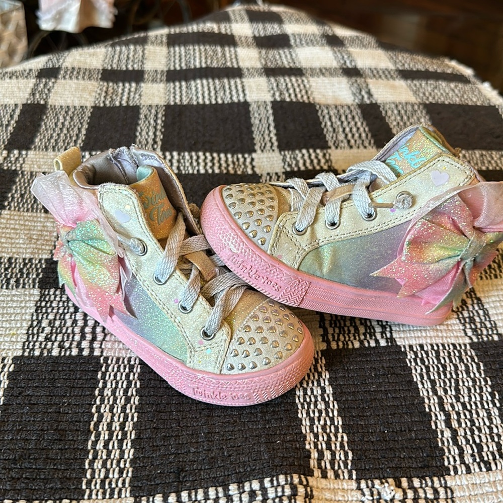 Sketchers Sparkley Twinkle toes  high top Sneakers